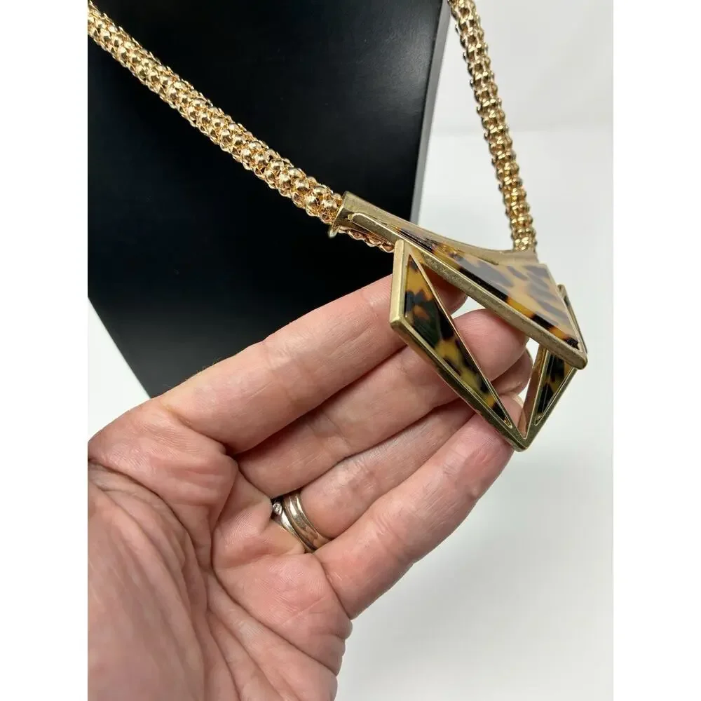 Tortoise Shell Chevron Pendant Gold Tone Chain Statement Necklace Costume